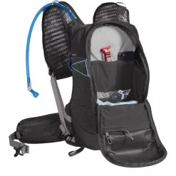 CAMELBAK OCTANE 25, 70OZ, BLACK/BLUEFISH 22 -Magasin de sacs à dos en plein air 9 71244 octane 25 70oz black bluefish c2205001000 04